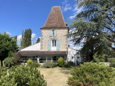 Charmant huis met Pigeonnier nabij Villeréal