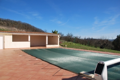 Prachtige villa met uitzicht en zwembad