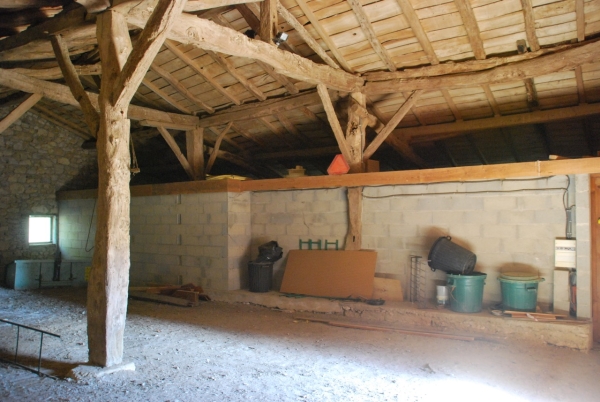 Grande Maison de Campagne avec Pigeonnier, grange et piscine