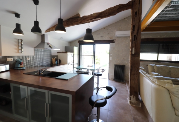 MAGNIFICENT STONE PROPERTY WITH GITE, SWIMMING POOL