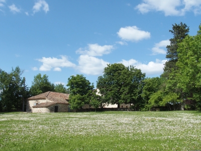Authentieke mas uit de Quercy, met gastenverblijf, zwembad en 13 ha