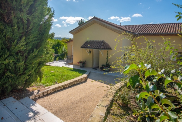 Beautiful renovated house in Penne d´Agenais